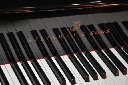 世界知名品牌钢琴简介_什么品牌的钢琴最好!